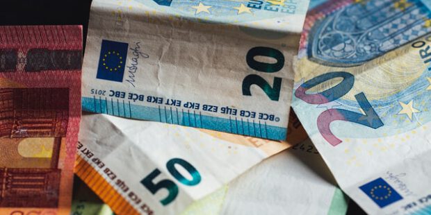 Der Superoptimist hortet plötzlich Cash – Angermayers radikale Thesen für unsere Zukunft Der Superoptimist hortet plötzlich Cash – Angermayers radikale Thesen für unsere Zukunft