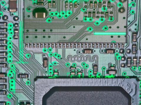 Neustart der Produktion – Chancen digitaler Umbrüche für Industrieexpert:innen Neustart der Produktion – Chancen digitaler Umbrüche für Industrieexpert:innen