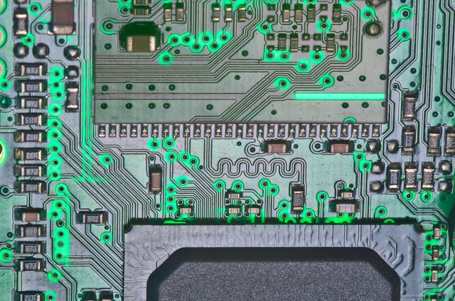 Neustart der Produktion – Chancen digitaler Umbrüche für Industrieexpert:innen