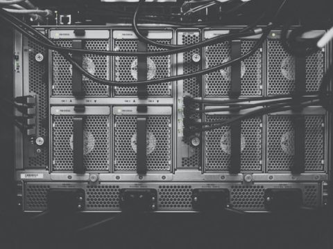 Neustart der Produktion – Chancen digitaler Umbrüche für Industrieexpert:innen