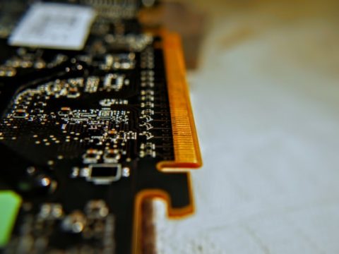 Neustart der Produktion – Chancen digitaler Umbrüche für Industrieexpert:innen Neustart der Produktion – Chancen digitaler Umbrüche für Industrieexpert:innen