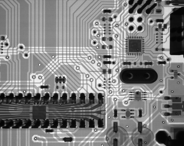 Neustart der Produktion – Chancen digitaler Umbrüche für Industrieexpert:innen
